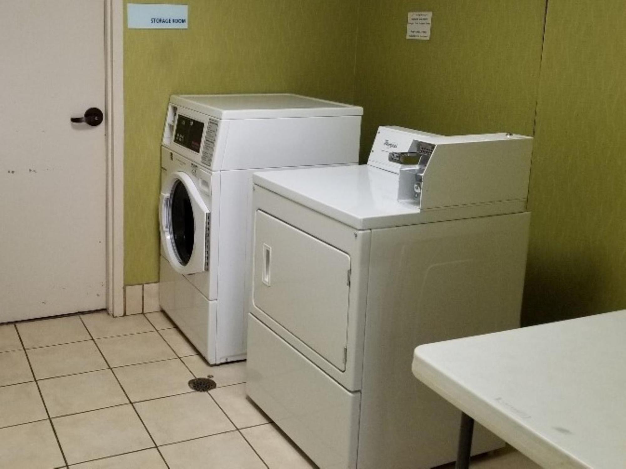 Holiday Inn Express Anderson I-85 - Exit 27- Highway 81 By Ihg Exteriör bild
