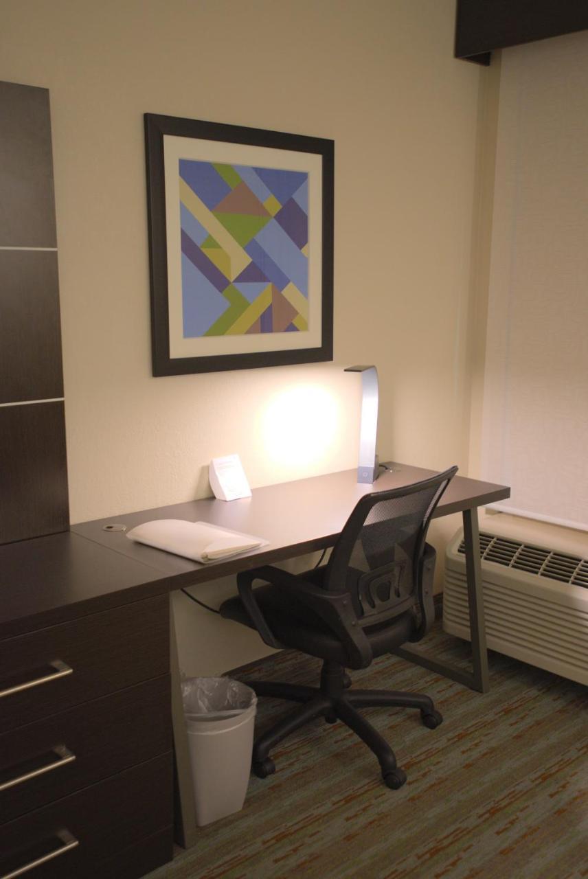 Holiday Inn Express Anderson I-85 - Exit 27- Highway 81 By Ihg Rum bild